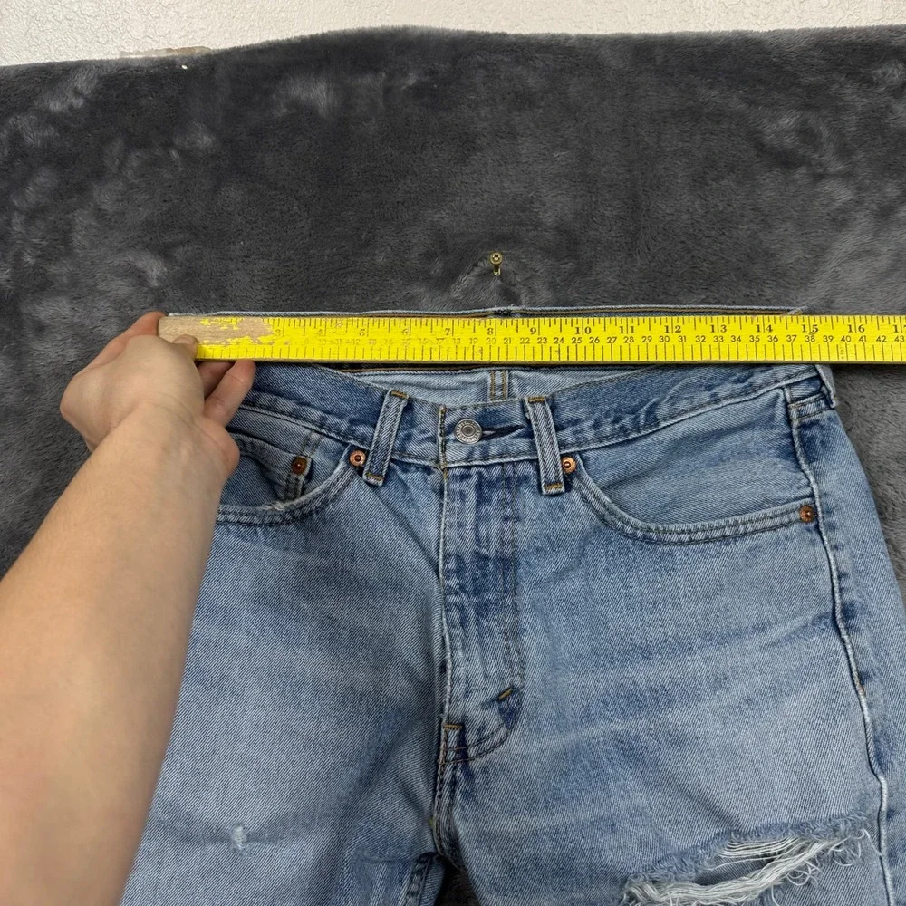 Levi's 505 Straight Leg Jeans Mens W32 L29 Light Wash Distressed Blue Denim